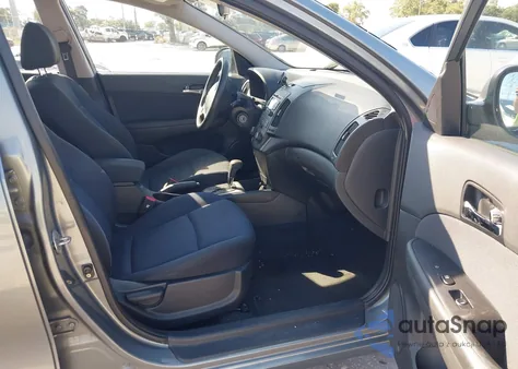 2010 Hyundai Elantra Touring Gls из США, поврежденный, VIN KMHDC8AE1AU082909